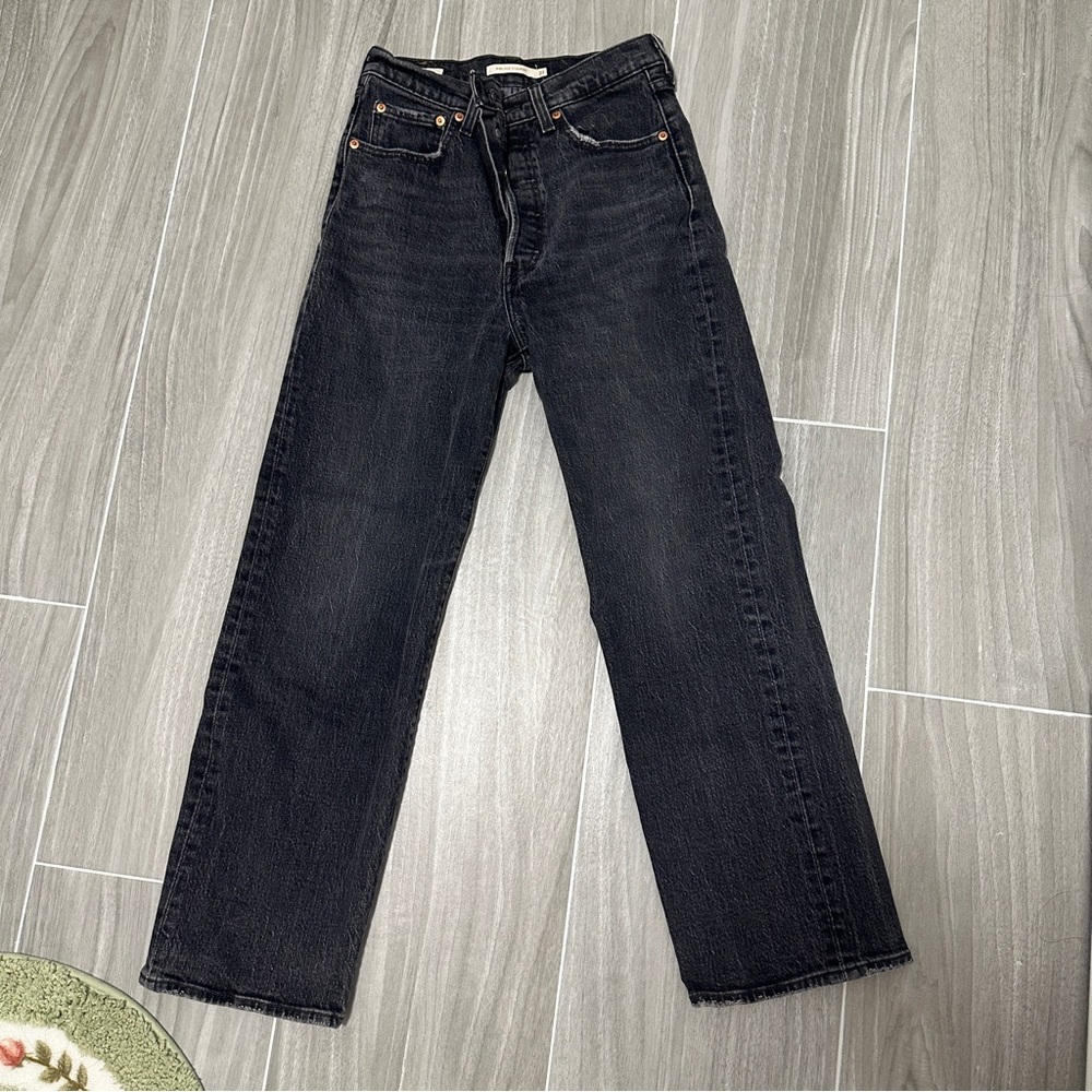 Levi's Women's Ribcage Straight Ankle Black Jeans